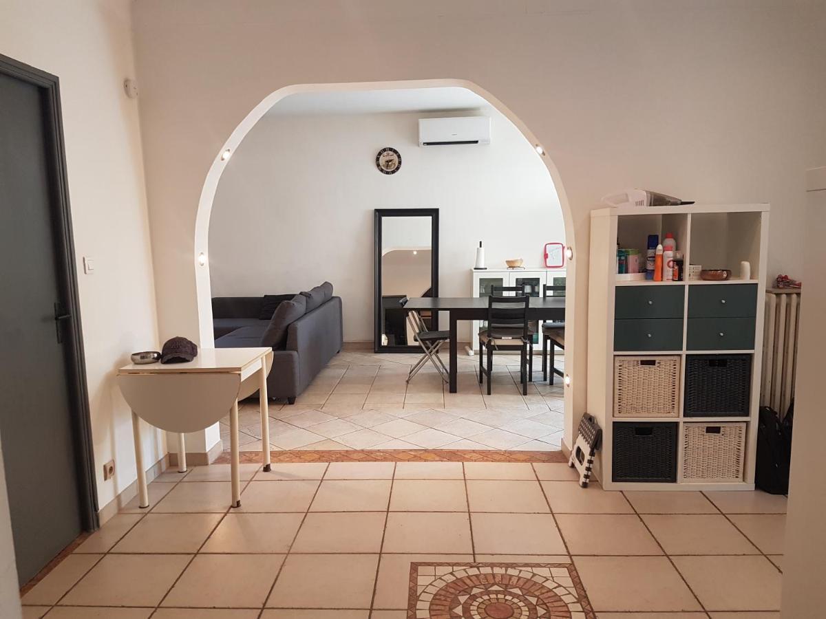 Grande maison avec 5 chambres et jardin Avignon Extérieur photo