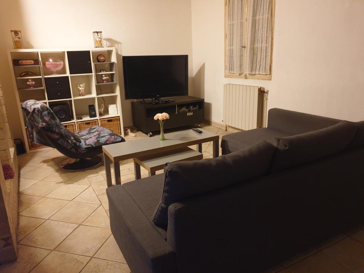 Grande maison avec 5 chambres et jardin Avignon Extérieur photo