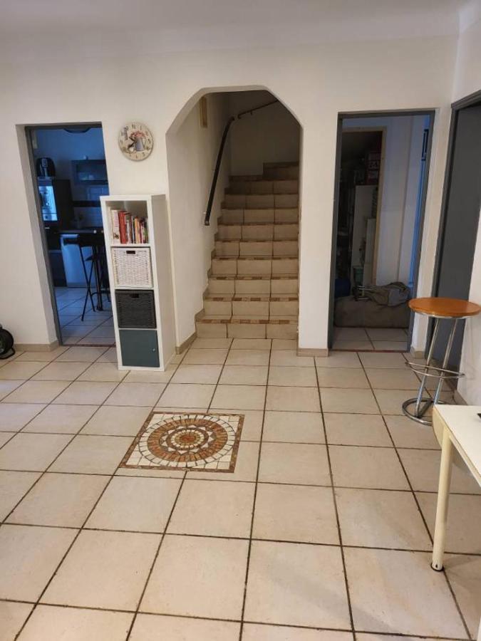 Grande maison avec 5 chambres et jardin Avignon Extérieur photo